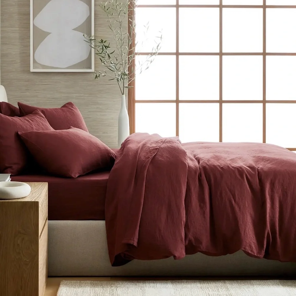 NWOT Quince European Queen Linen Duvet Cover in Burgundy